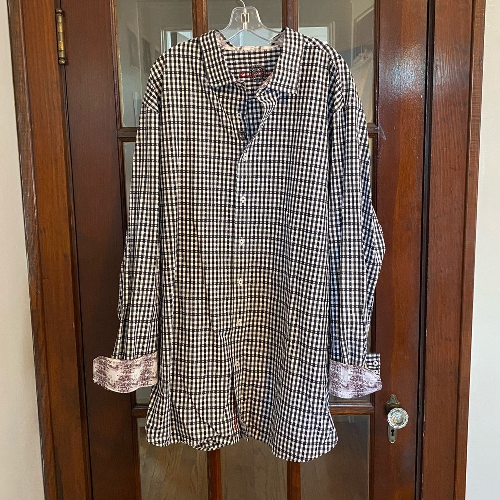 Robert Graham button down